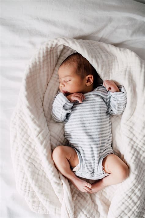 As we covered above, DIY newborn photos are best captured of a sleeping 7 day old (or less) baby. . How to do a baby photoshoot at home